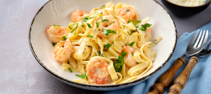 Romige tagliatelle met garnalen