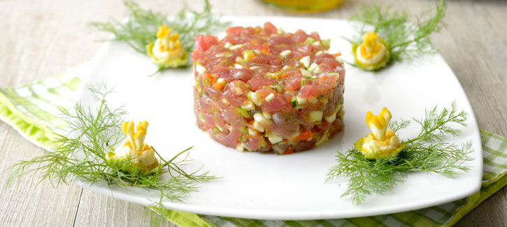 Haringtartaartje met tomaat en avocado
