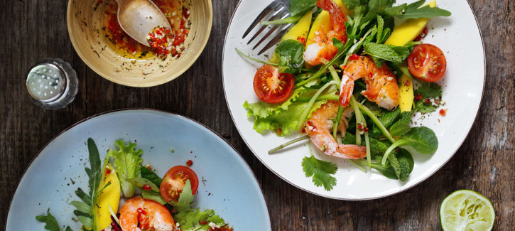 Garnalen-mango salade